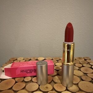 Mary Kay Signature Creme Lipstick CRIMSON ~ New Old Stock